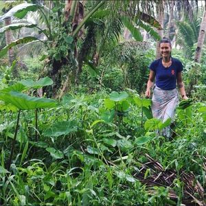 Meet your Posher, Anya